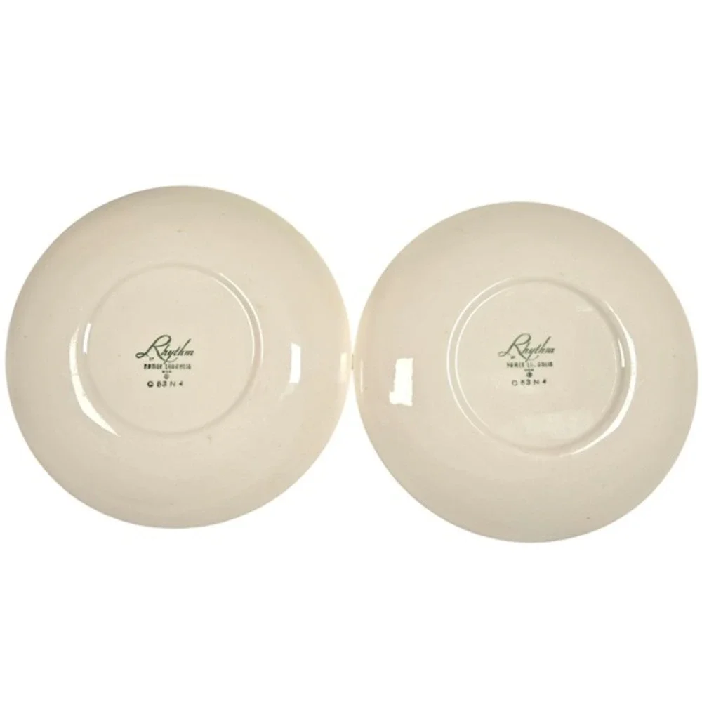 Rhythm In Blues elegant saucers